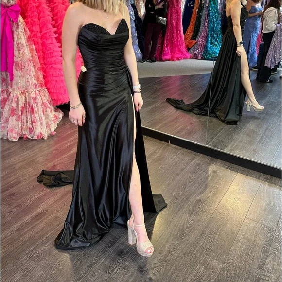 open lace back dress Sherri Hill Fitted Satin Halter Corset Prom Dress 56149 Black / 14 main image 1